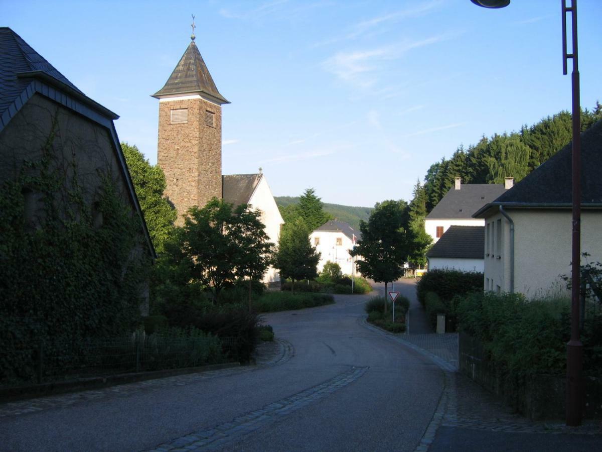 Apartment " Lellgen " Wilwerwiltz Bagian luar foto
